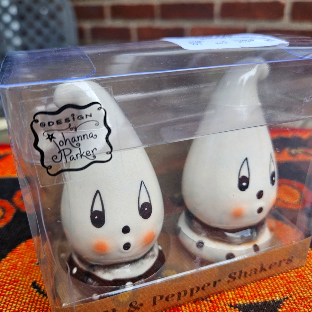 New Johanna Parker Gus Ghost Salt & Pepper Shakers Halloween Vintage Style